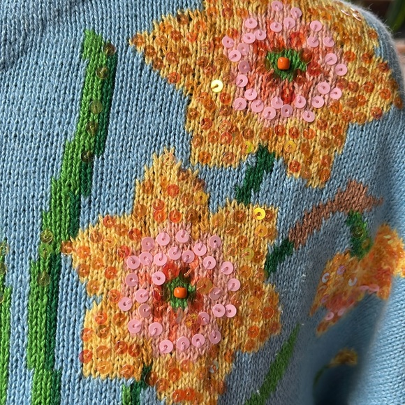 Philip Jane Gordon Women’s Sweater - Picture 3 of 7